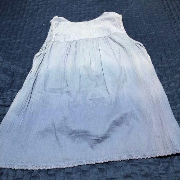 Orientique naturally Australian -Large- Elegant Blue Sleeveless Tank Top - Picture 7 of 9